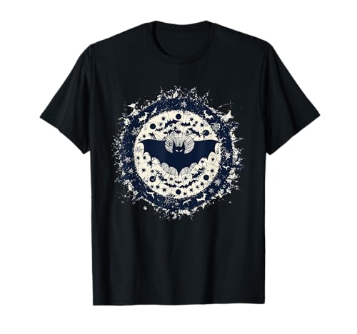 Vintage Bats Mandala Halloween Cobwebs Spooky Astrology Art T-Shirt